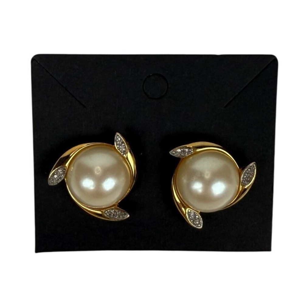 TAT Faux Pearl Earrings Gold Tone Rhinestone‎ Studs Elegant Jewelry